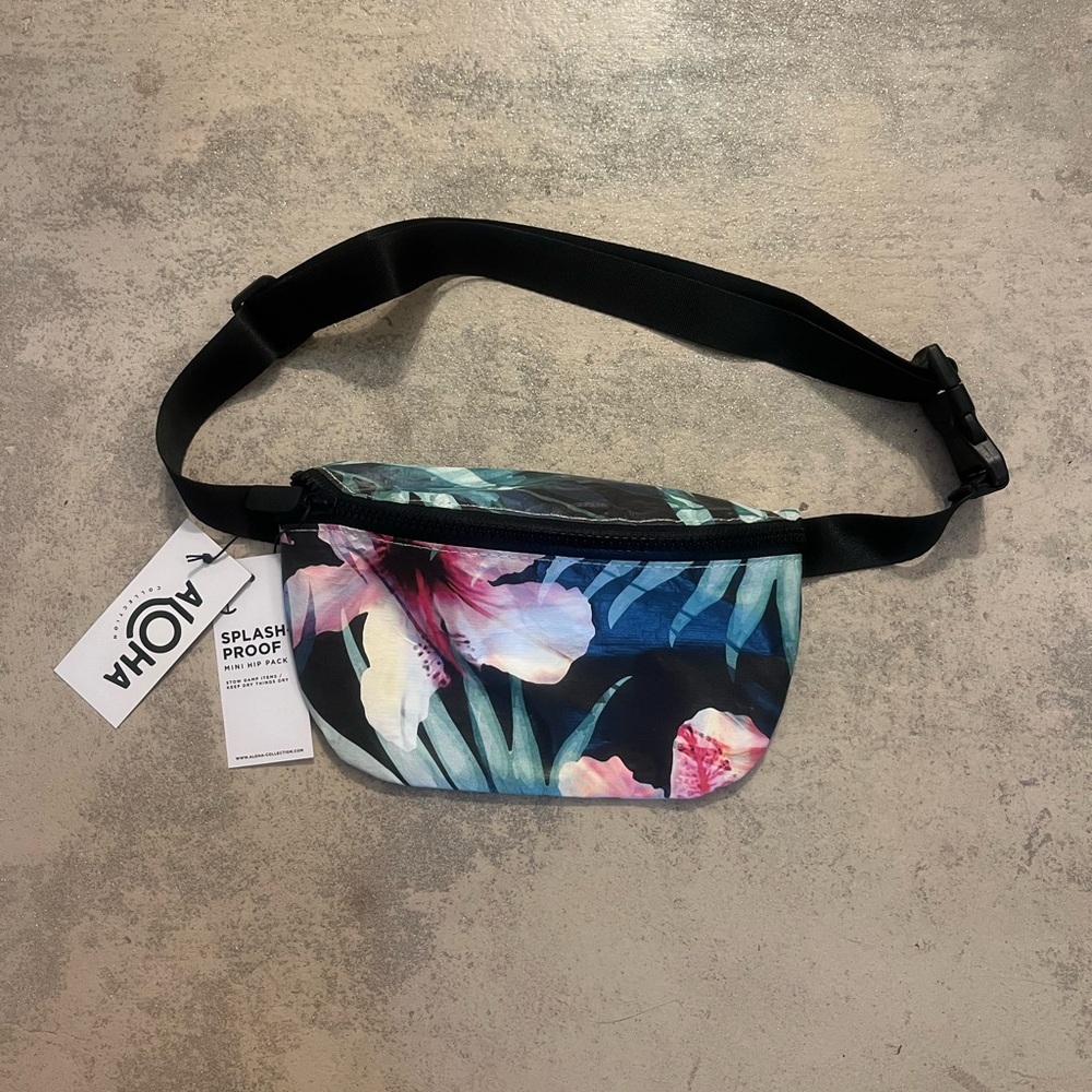 NWT Aloha Collection x With Love from Paradise Mini Hip Pack